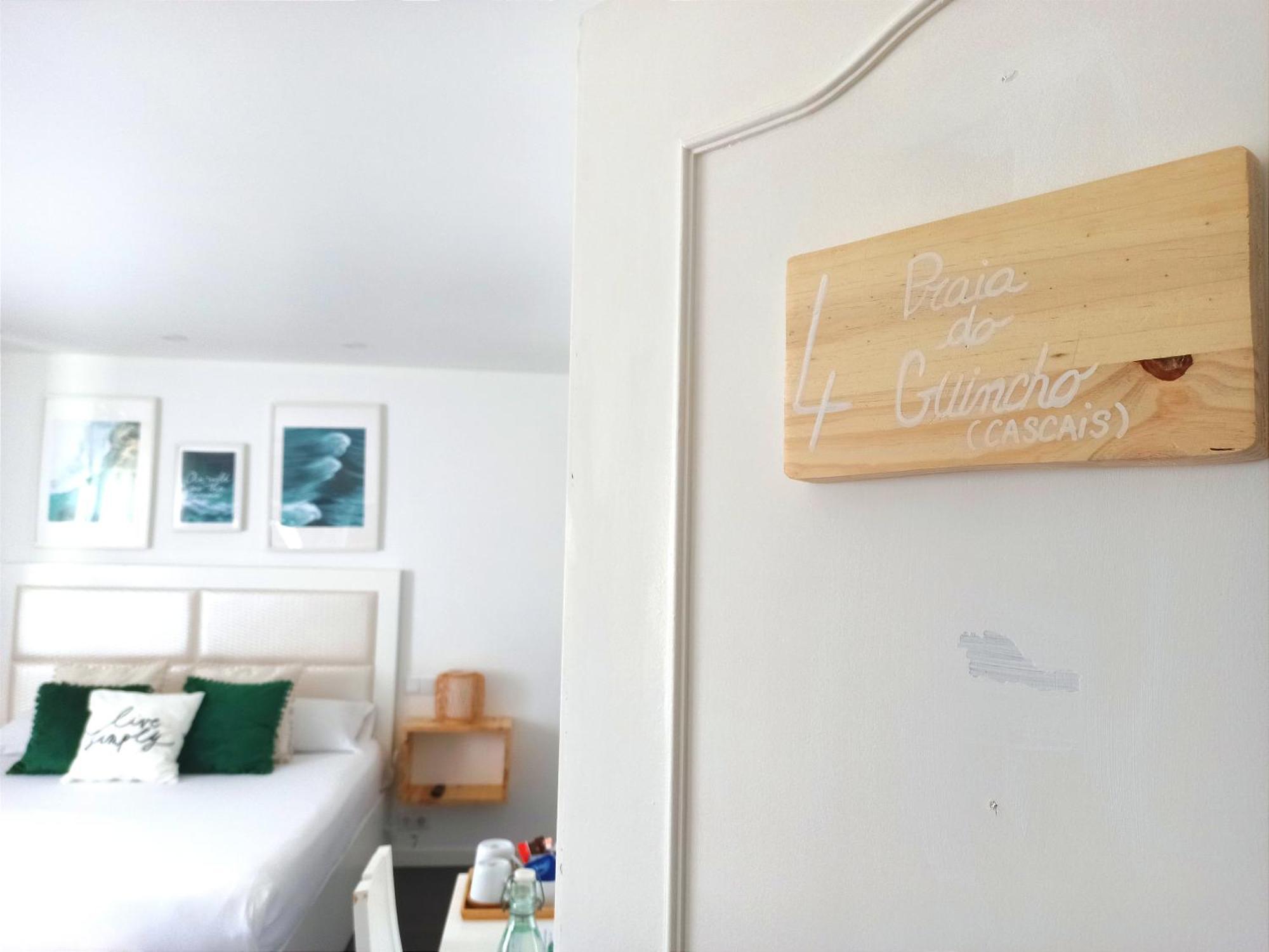 مبيت وإفطار اتوغويه ده باليه Supertubos House Peniche المظهر الخارجي الصورة